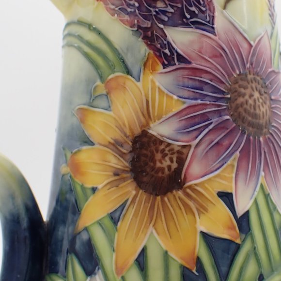 OLD TUPTON WARE/Summer Bouquet Vintage Pitcher/Vase. - Picture 5 of 11